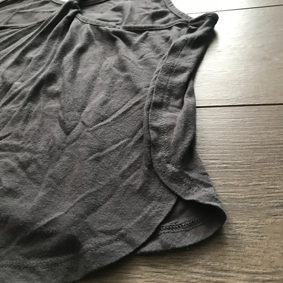 gymshark floral tank top - Picture 3 of 3